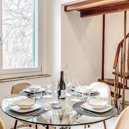 شقة V E N E R E *