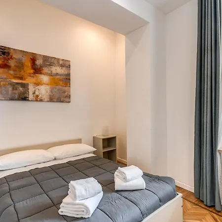 V E N E R E Daire Roma