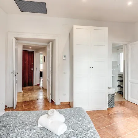 Apartamento V E N E R E *