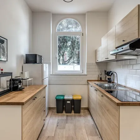 V E N E R E Apartamento Roma