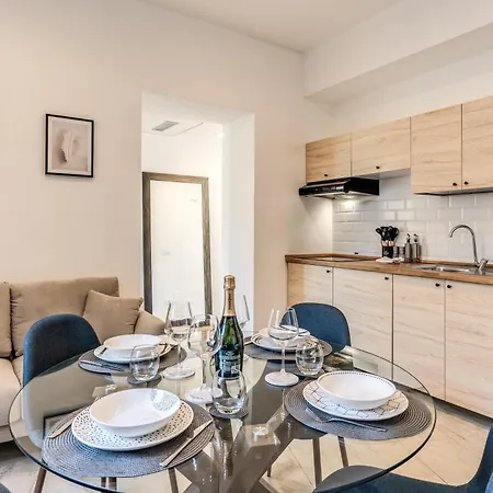 Appartamento V E N E R E Roma
