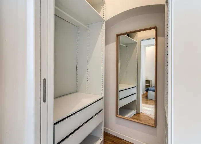 V E N E R E Apartment