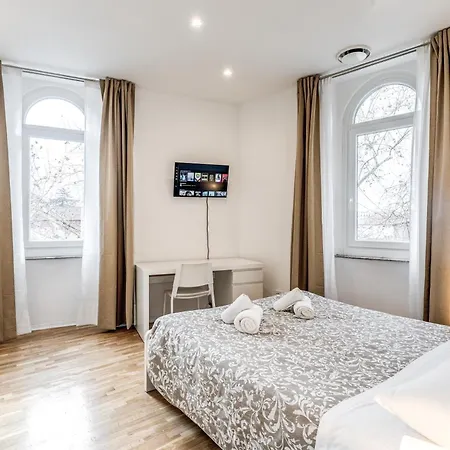 V E N E R E Apartman *