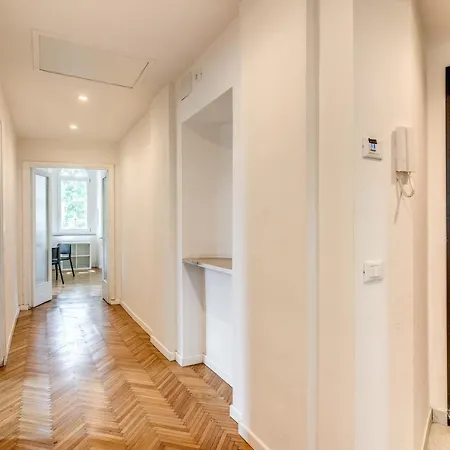 V E N E R E רומא