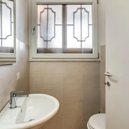 דירה V E N E R E רומא