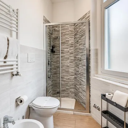 V E N E R E * 罗马