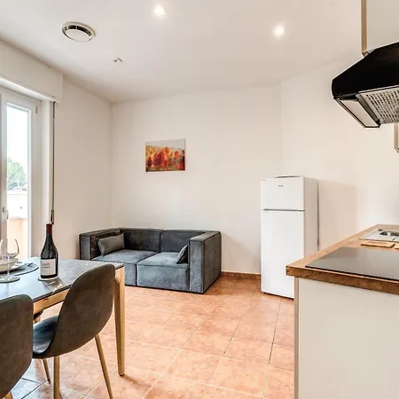 V E N E R E * 罗马