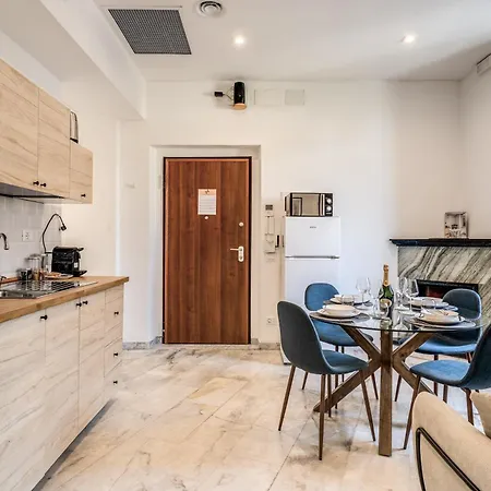 Apartment V E N E R E Rome