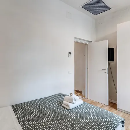 V E N E R E Apartment